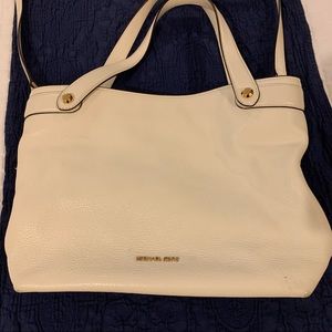 MICHAEL KORS TOP ZIP SHOULDER BAG
